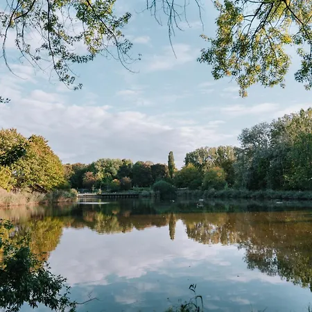 Ochota Three-bedroom - 79m2, Parking, Balcony - By Rentujemy Daire