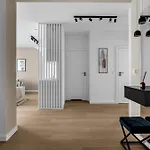 Ochota Three-bedroom - 79m2, Parking, Balcony - By Rentujemy شقة *